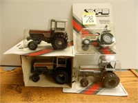 1/32 (3) White 2-135, 2-32 Tractors -