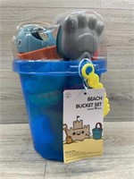 Beach bucket set