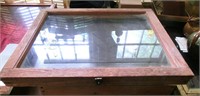 oak table top display case w/lift top 22 1/2"x16