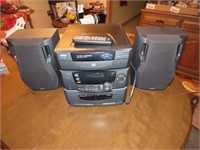 RCA 5 cd changer stereo w/remote.