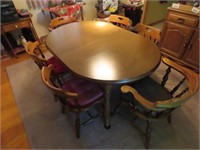 Dining table w/6 chairs.