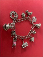 Vintage Silver/Sterling Silver 10 Charm Bracelet