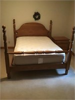 Oak Poster bed 63in, w/mattress and box springs