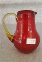 RUBY RED TEXTURED SM PITCHER YLW HANDLE