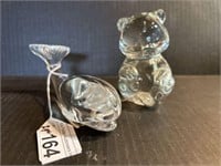 2 PC VINTAGE FENTON CLEAR BEAR AND WHALE FIGURES