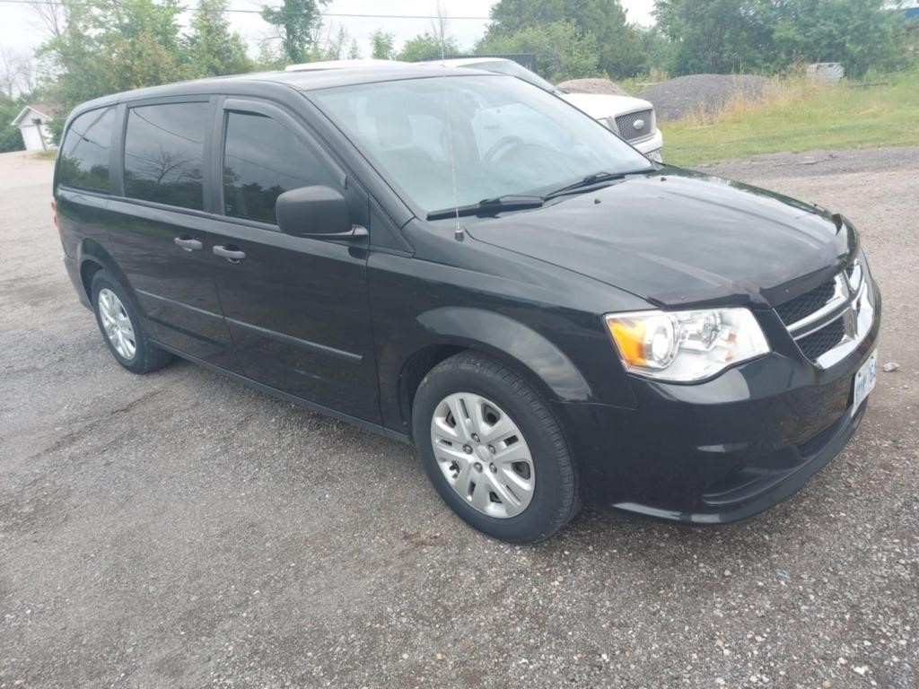 2016 Dodge Grand Caravan (6 Pics) - See Desc