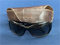 Ladies Fossil Lori sunglasses and sunglass case,