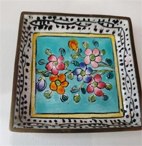 VINTAGE SMALL CHINESE ENAMEL TRAY