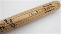 Willie Mays Autographed Adirondack Bat  Beckett