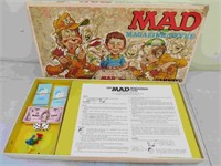 1979 MAD Magazine Board Game Canada Bi-Lingual