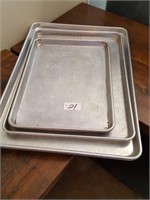 asst size sheet trays
