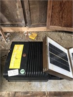 PW100S SOLAR POWERED FENCE CHARGER
