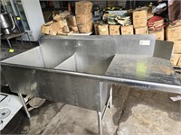 2 COMPARTMENT SINK W/ DRAINBOARD