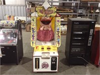 Feed Big Bertha Arcade Machine