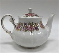 Cololough English Floral Teapot