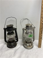 2 Lanterns