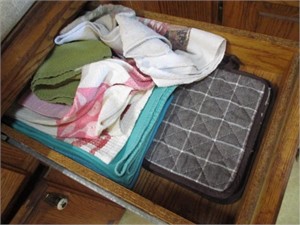 towel drawer .