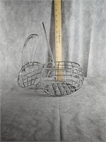 WIRE BUNNY RABBIT BASKET