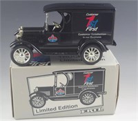 ERTL 1923 1/2 TON TRUCK AMOCO COIN BANK MIB 1/25