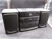 Magnavox Stereo Boombox CD/Cassettes