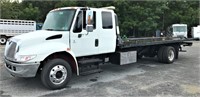 2005 International 4300 Roll Back Truck