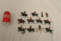Vintage Lot of Cast Metal Iron Toy Soldiers