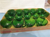 14 GREEN CUPS