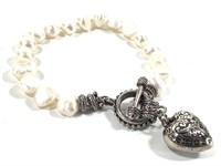 8.5" L Pearl & Dangle Heart Bracelet