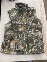 Columbia men’s camouflage vest size L