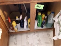 CONTENTS CLEANING SUPPLIES UNDER COUNTER
