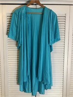 VINTAGE SHADOWLINE ROBE MEDIUM