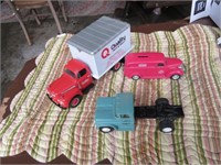 3 TOY TRUCKS - LIS BANK