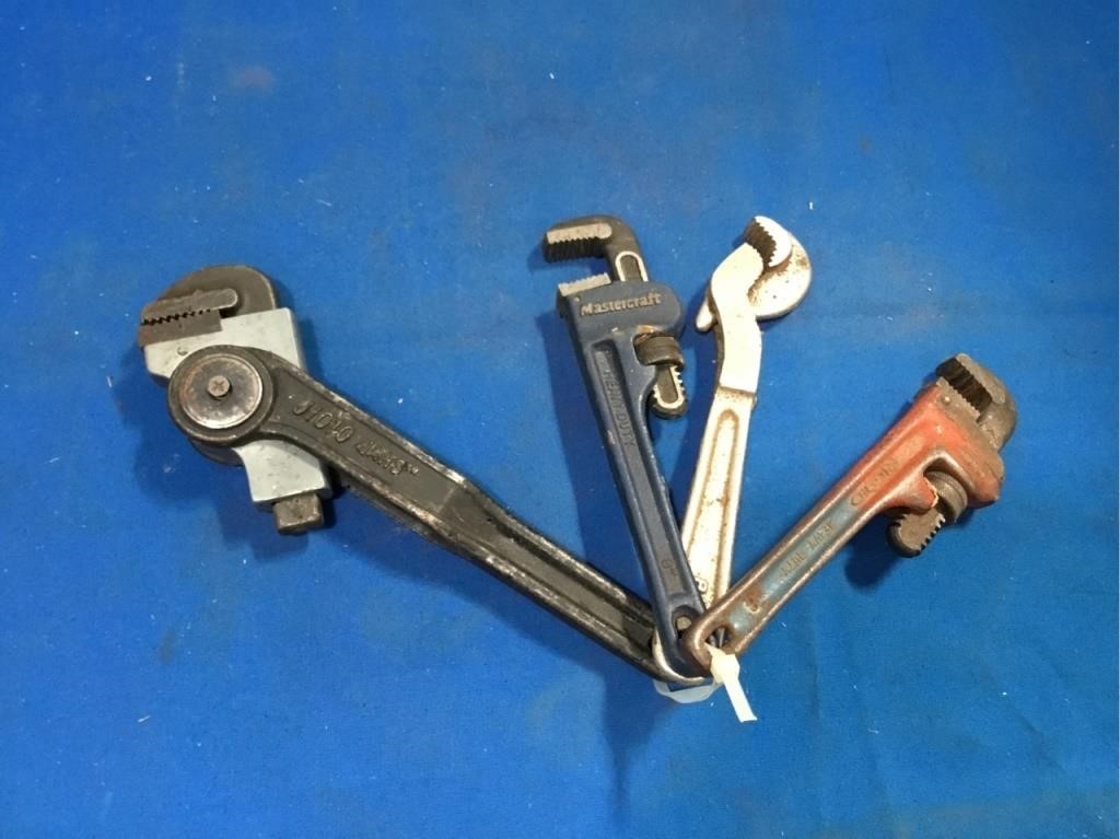 Adjustable wrenches