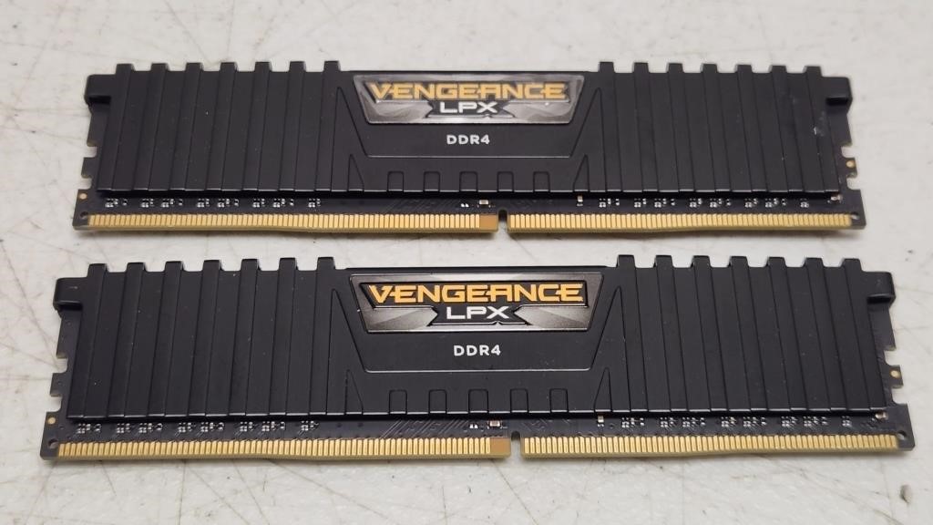 Corsair VENGEANCELPX16GB (2X 8GB) DDR4 3600 Mhz