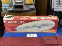 AMT LINDENBURG "WORLD'S LARGEST ZEPPLIN"