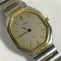 Juvenia Quartz Wrist Watch