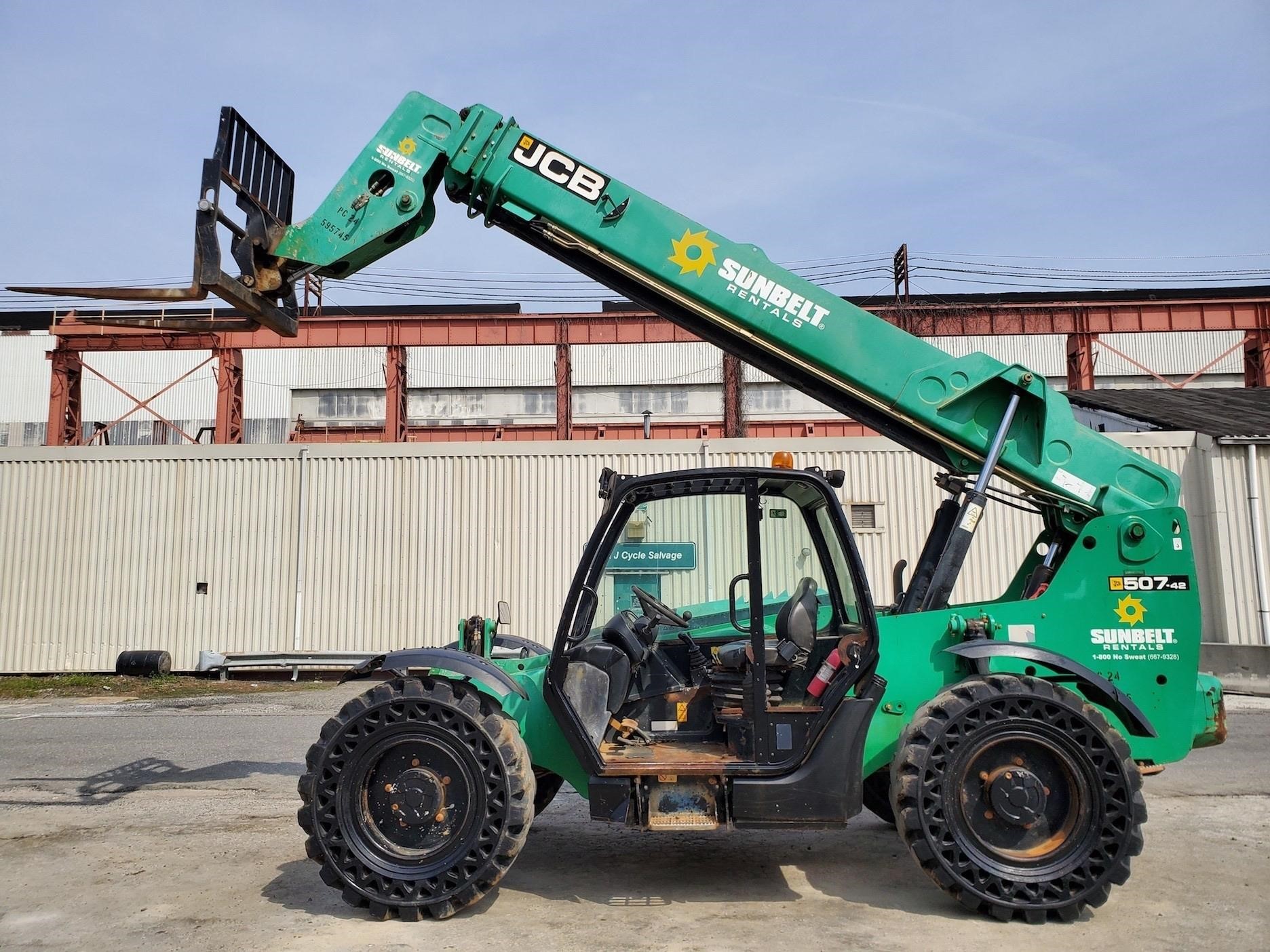 2014 JCB 507.42 7,000lb Telehandler