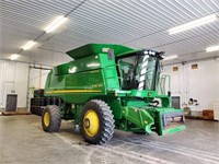 2009 JD 9770 Combine *MOVING TO AUCTION TIME