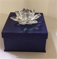 Crystal accent lotus flower measuring 5 1/2“ x 2