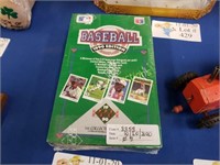 1900 UPPER DECK BASEBALL SPORTS CARDS