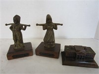 Brass statues - Was brought home from the war