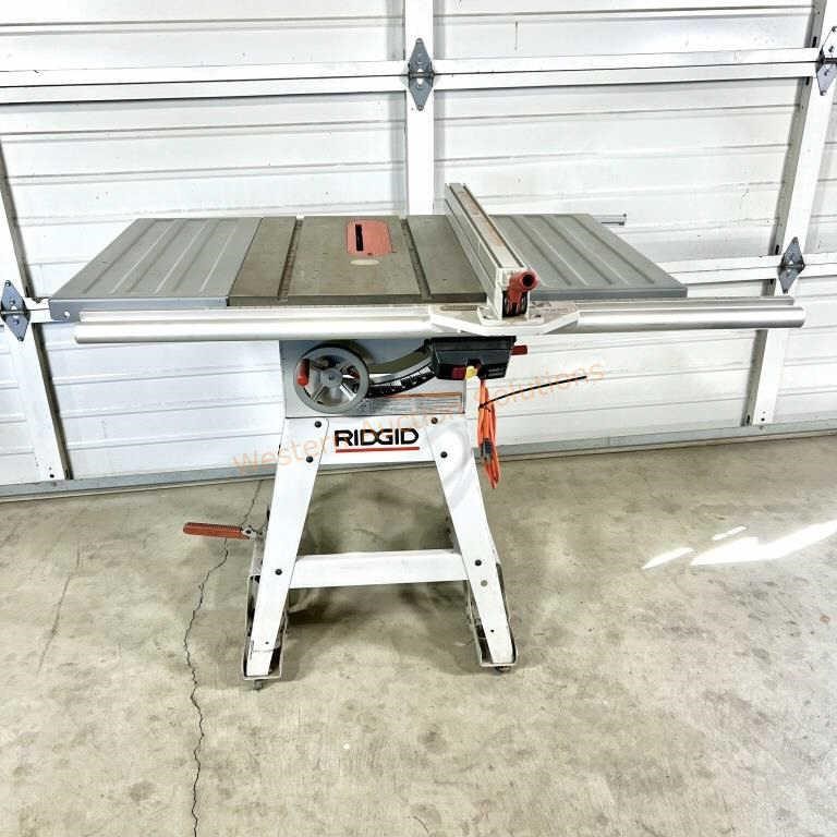 Rigid Table Saw  Model TS24120