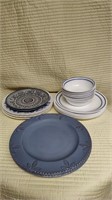 Blue plate and bowl lot.