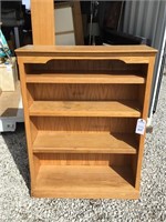 Oak Bookshelf w/ 3 Shelves