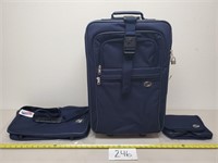 American Tourister 3-Piece Luggage Set (No Ship)