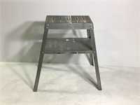 Metal Tool Stand/Work Table with Lower Shelf