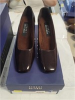 Stuart Weitzman - (Size 5) Shoes