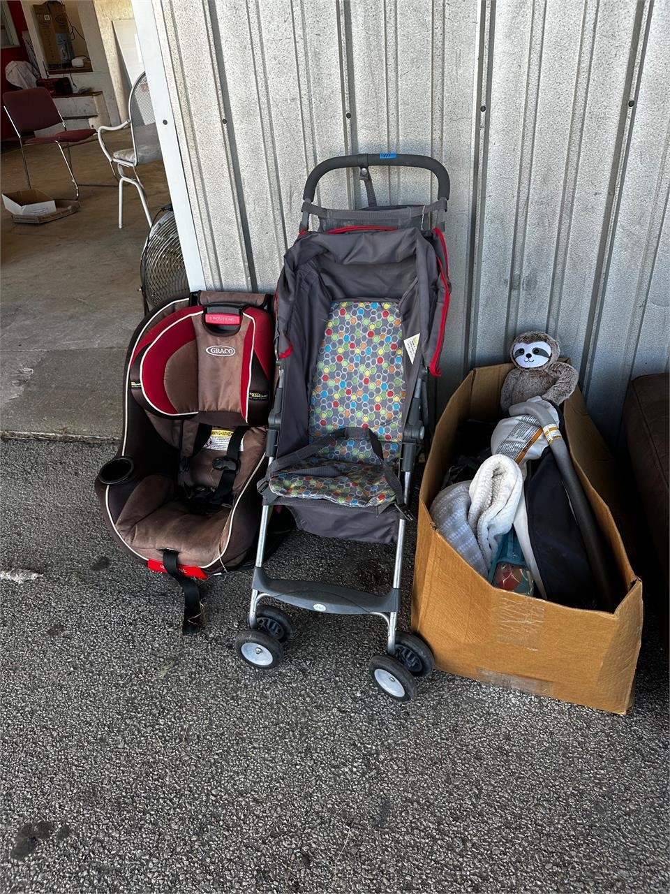 Stroller, Car Seat, Box: Blankets, Sloth, Etc.