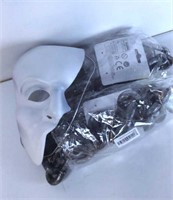 New Halloween Mask & Plastic Chains