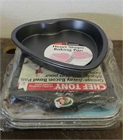 (5) New Metal Baking Pans